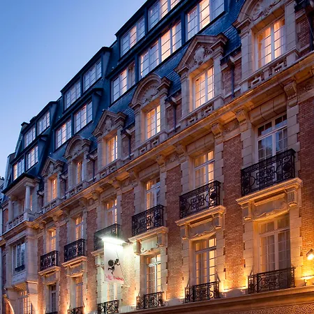 Villathena Hotell