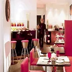 Hotel Villathena Paris