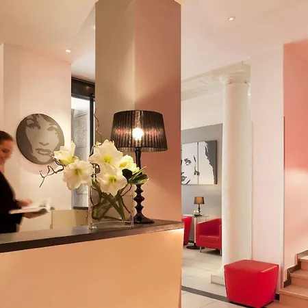 Hotel Lazare Nomade