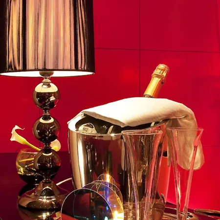Lazare Nomade Hotel