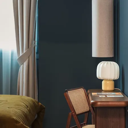 Lazare Nomade Paris