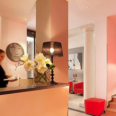Lazare Nomade Parigi