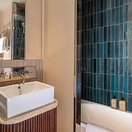 Lazare Nomade Hotel Parigi
