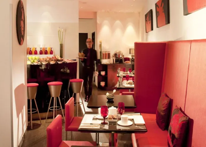 Villathena Париж