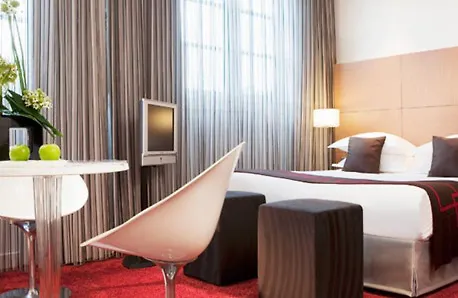 Villathena Париж