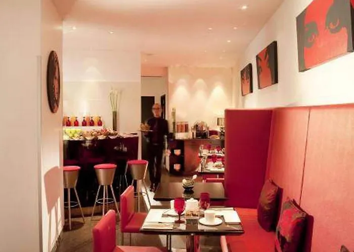 Villathena Париж