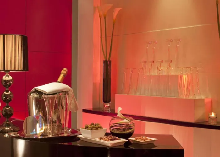 Отель Villathena 3*