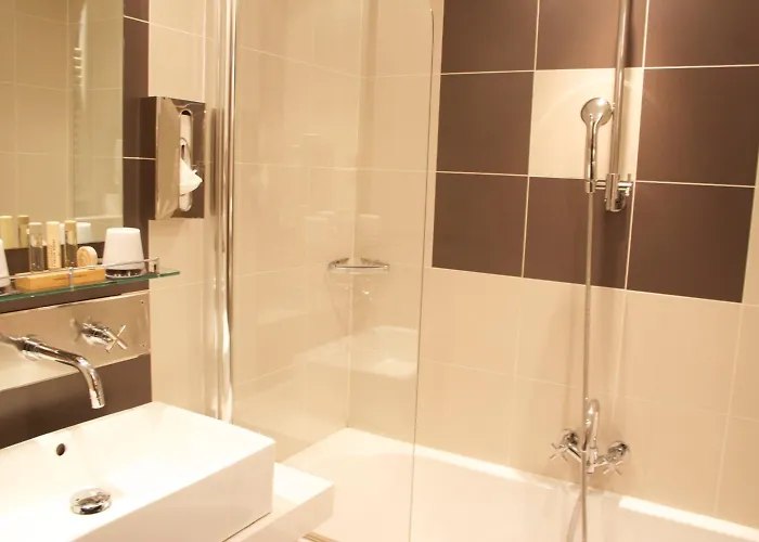 Отель Villathena 3*