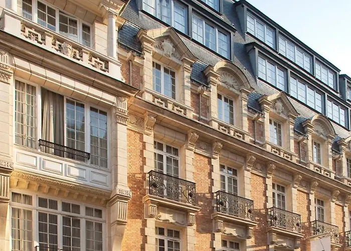 Villathena Париж