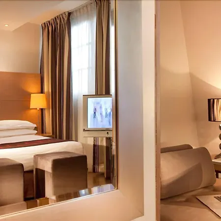 Villathena Hotell